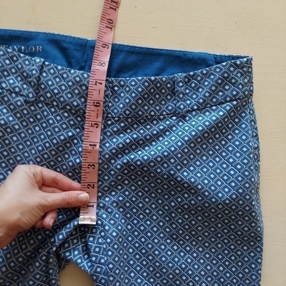 Ann Taylor Carnegie Crop Pants in Blue Diamond size 2 - Picture 8 of 9